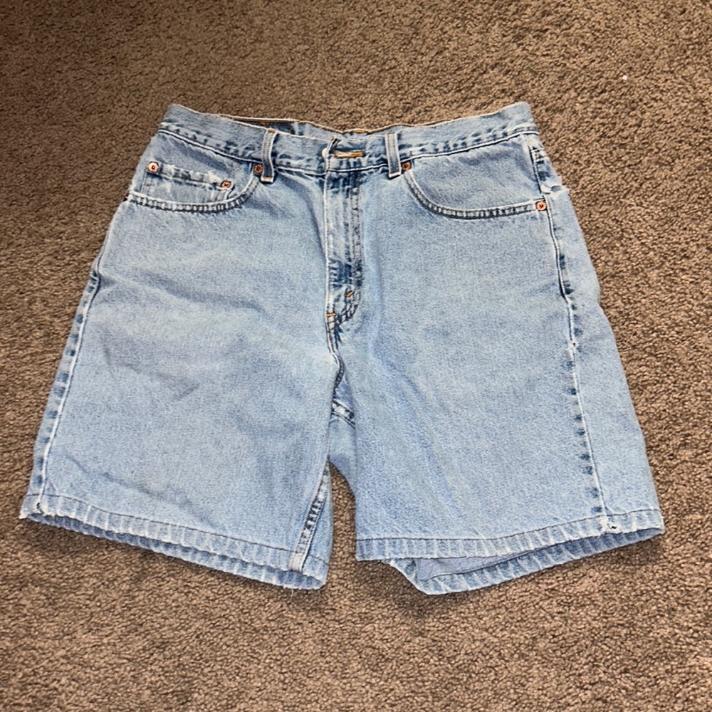 Levi light wash baggy shorts
